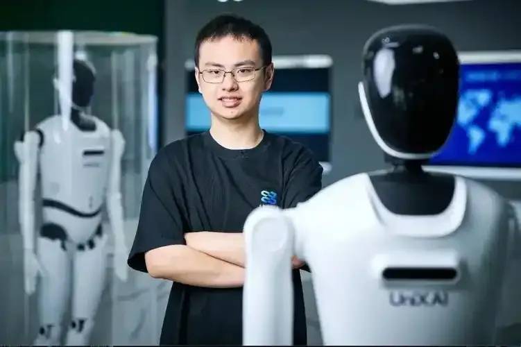 超凡先锋科技大佬引领未来创新 第1张 超凡先锋科技大佬引领未来创新 第1张