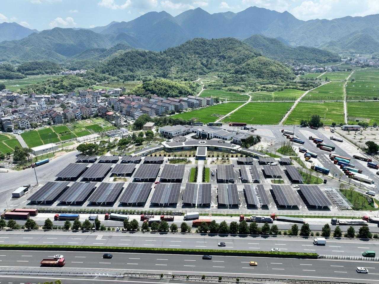南野辅助器曝光和平精英或变天