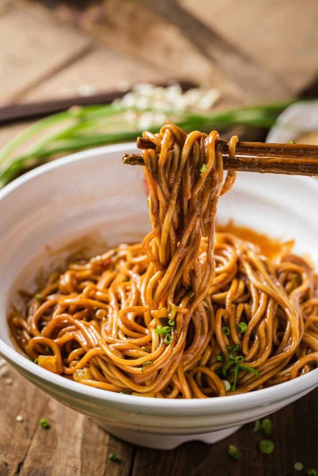和平精英辅助瞄准开启无反应