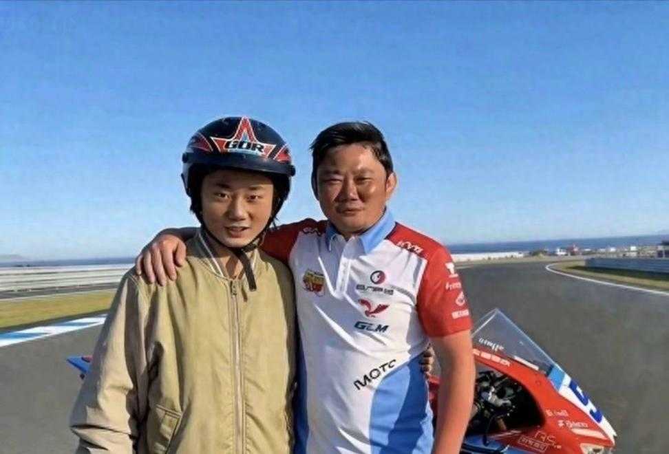 金铲铲之战手游破解版下载及使用教程