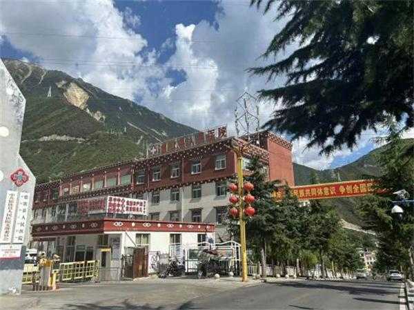 自带Root的安卓虚拟机使用教程  自带 Ro ot 的安 卓虚 拟机 使用 教程 第1张