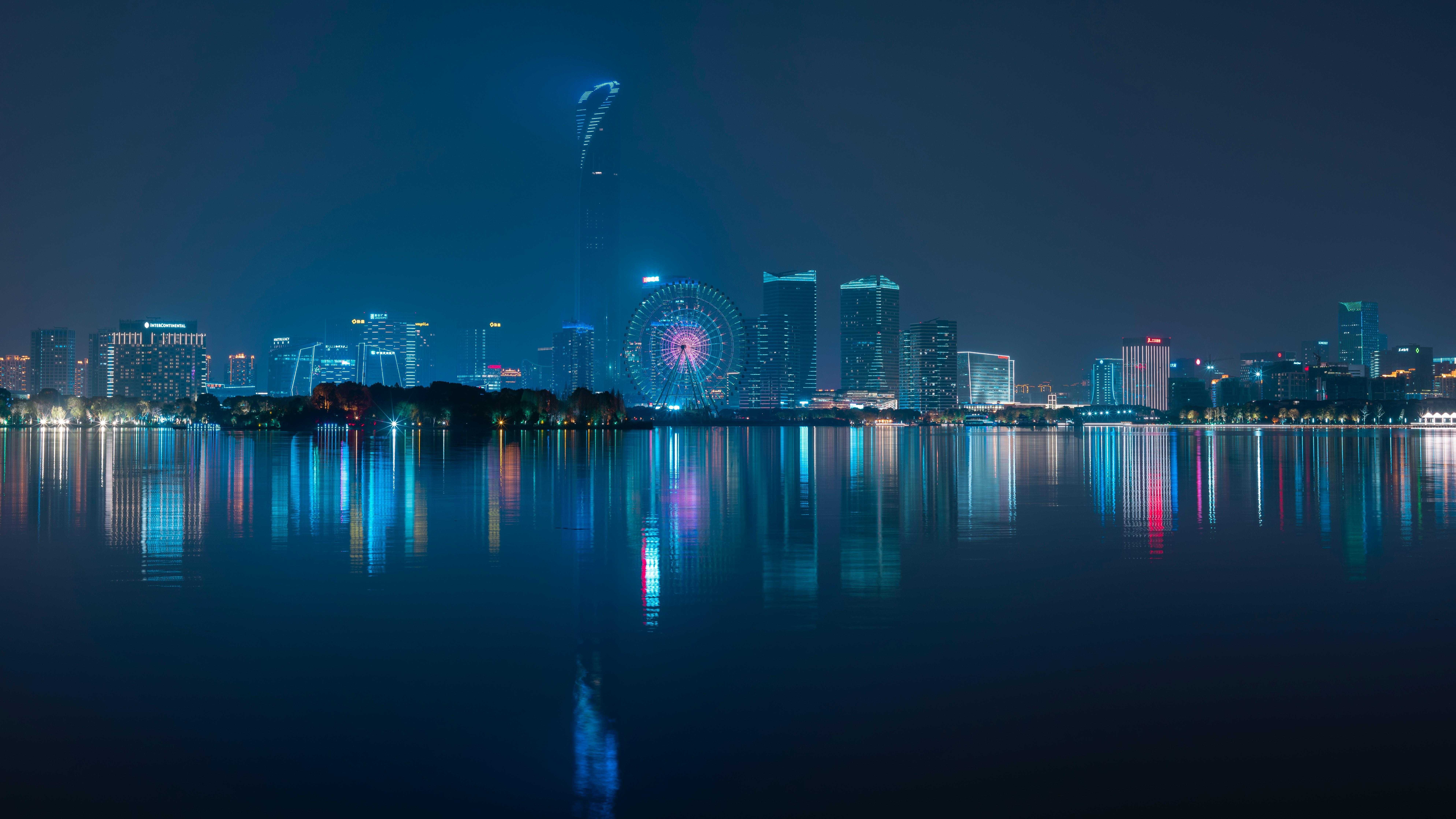 枪林弹雨中如何卡永久枪获得优势
