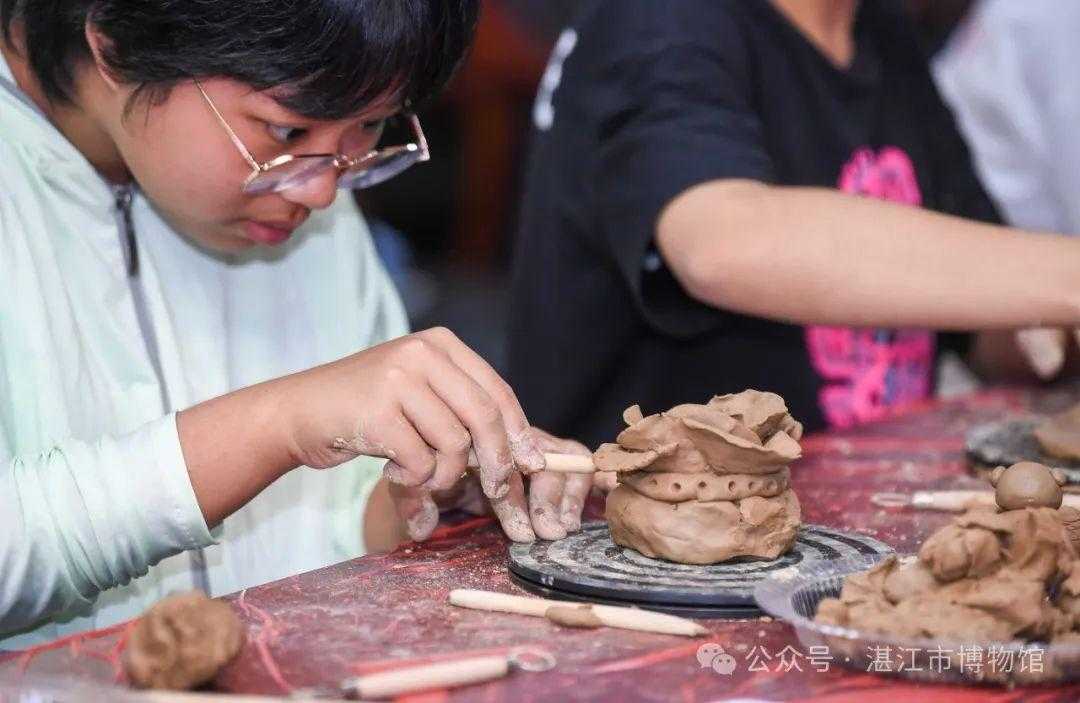4399生死狙击外挂锁头自瞄免费曝光