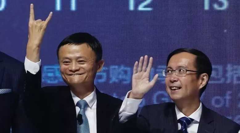 天天酷跑荣耀悬赏开启攻略