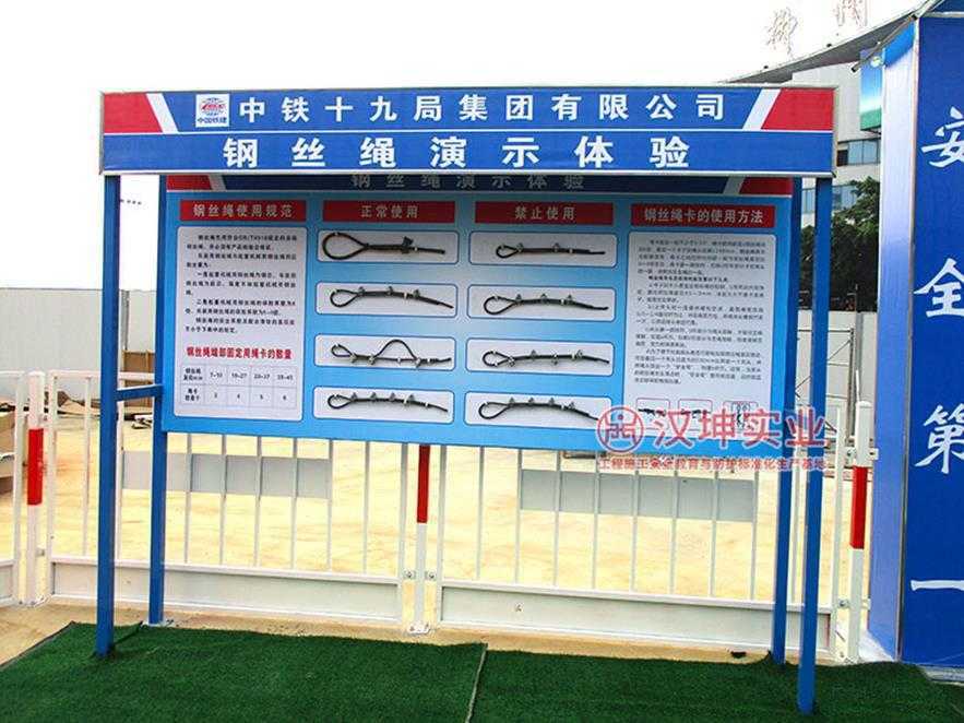 萤火突击挂:引爆战场好奇心 萤火 突击 挂引 爆战 场好 奇心 第1张 萤火突击挂:引爆战场好奇心 萤火 突击 挂引 爆战 场好 奇心 第1张