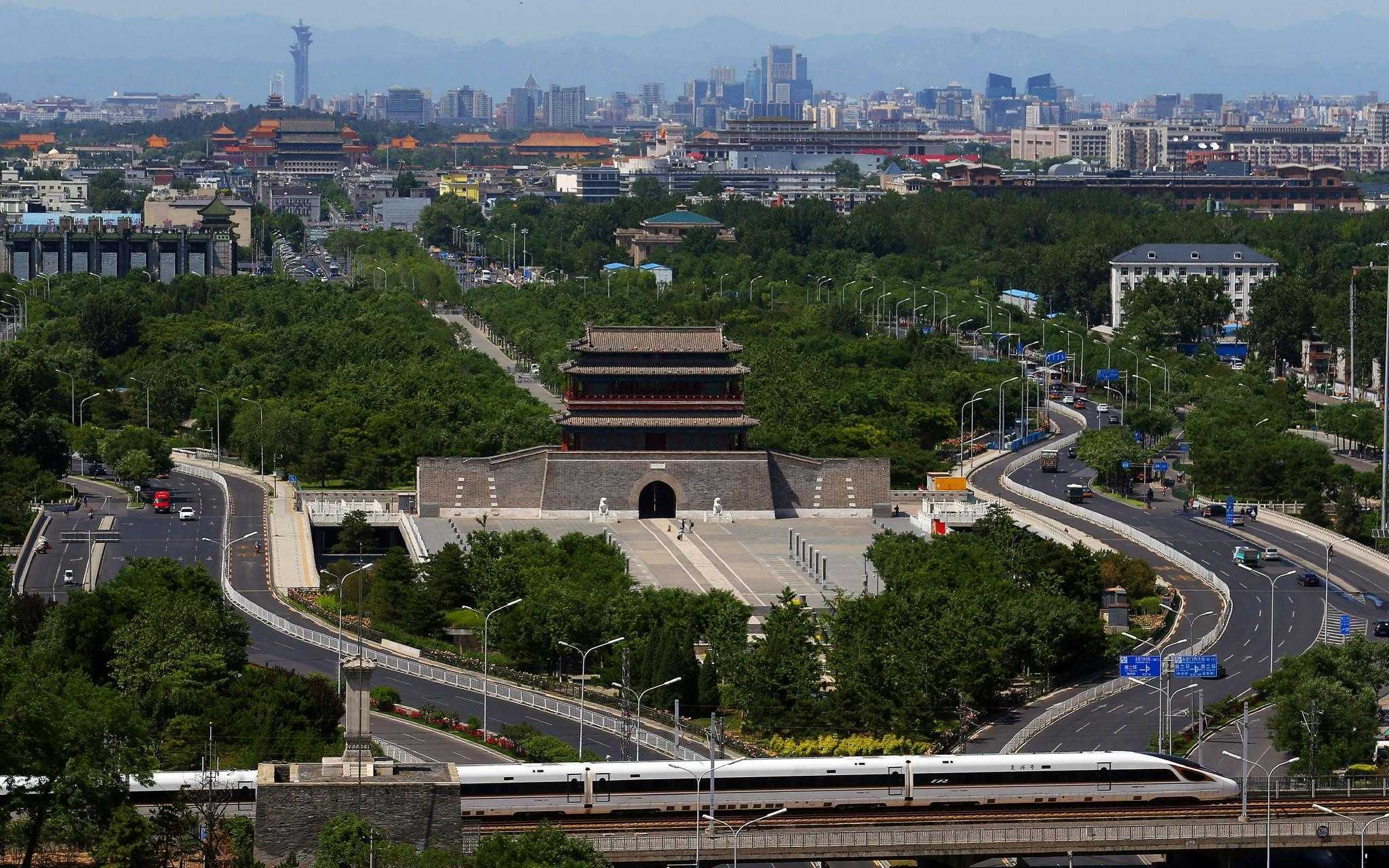 云服务器终极对决：选错=每年多花2万？