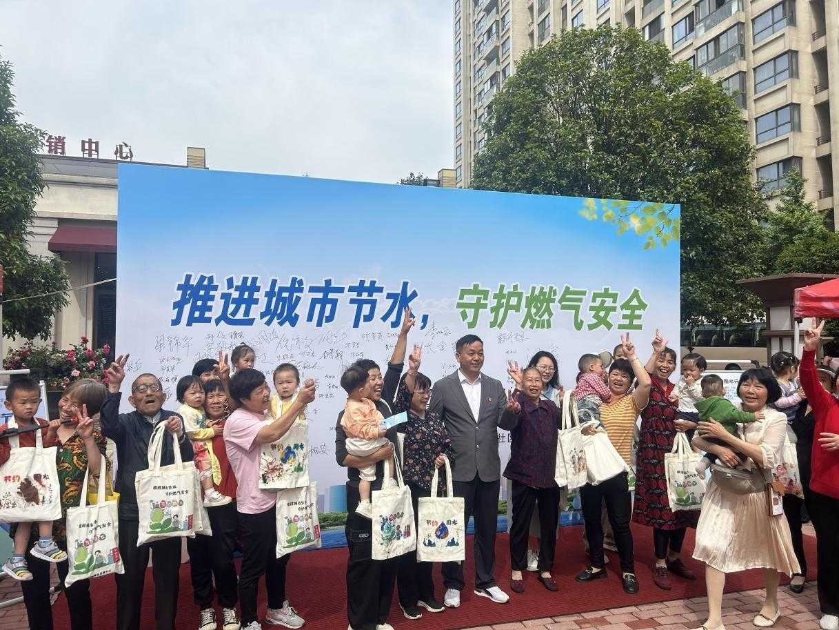 99%的人不知道！最便宜虚拟机推荐年省5000+零隐藏费用新手秒上手
