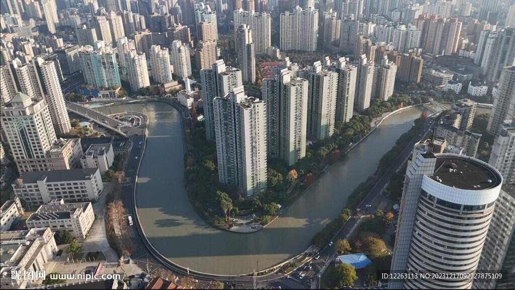 虚拟主机和VPS哪个好选择指南