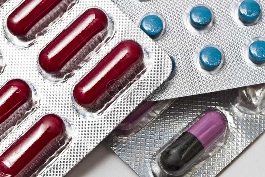 药物支架与裸支架在糖尿病患者中的应用差异分析
