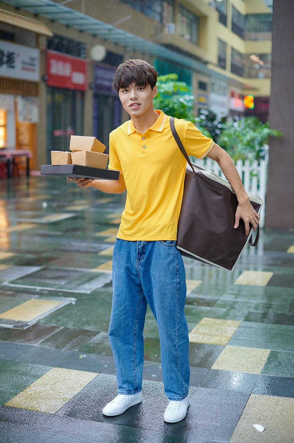 货源站，辅助工具与资源整合策略