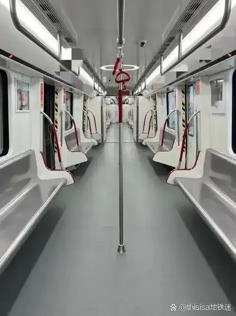 免费地铁透视挂下载指南
