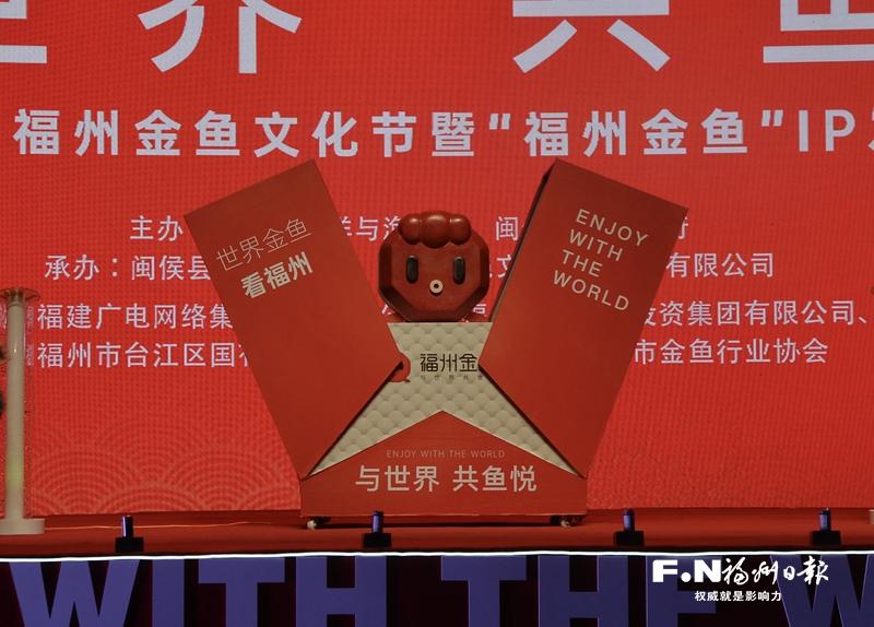 cf辅助瞄准脚本工具免费下载 ios手机版苹果ios安装引争议