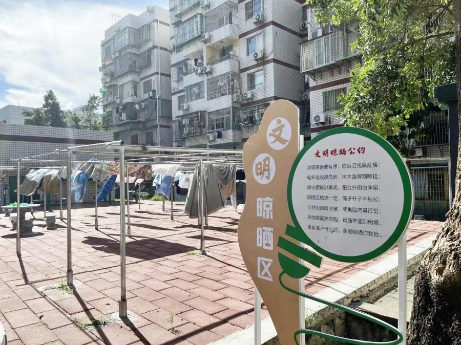 部落冲突未满科技能否强制升级及策略分析