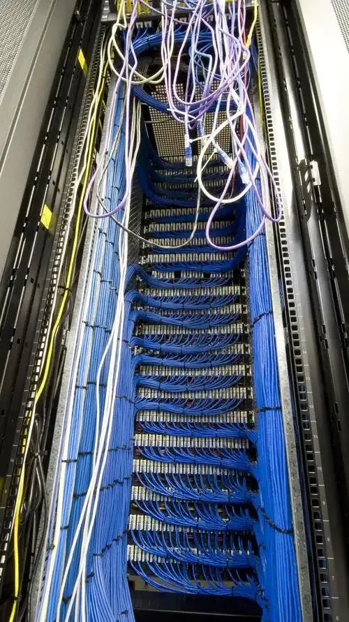 新手如何轻松搭建网站?全面指南