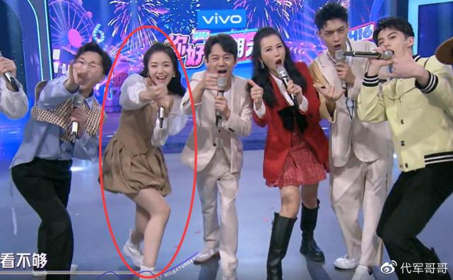 失控进化讲的什么故事