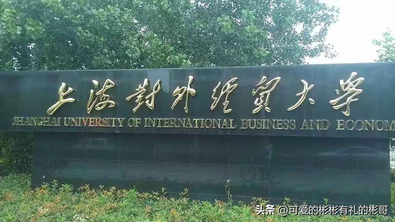 私服外挂免费版一刀:免费版外挂竟让你秒变游戏大神?
