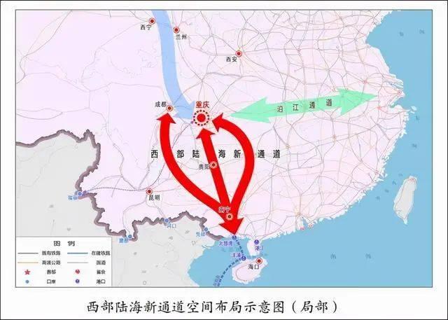 私服游戏外挂破解版使用与下载全解析