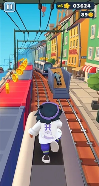 subwaysurf无限皮肤版居然玩原版?