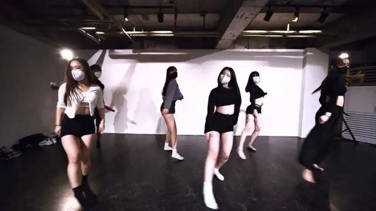 必看的超强魔炫曲舞蹈视频合集