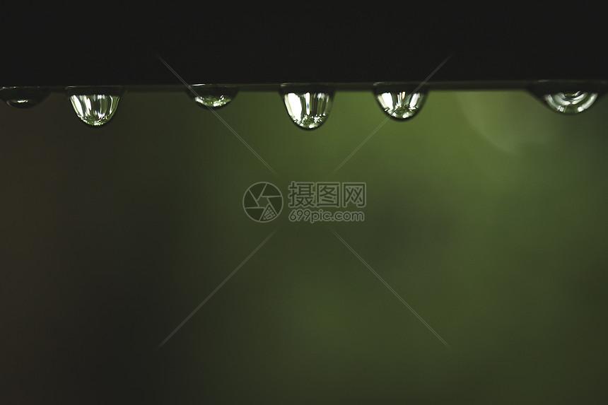 和平精英》破解版完整版下载攻略及使用技巧