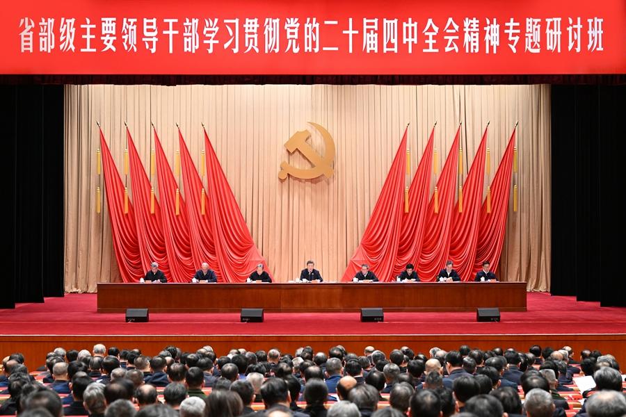 和平精英游戏黑子内透60