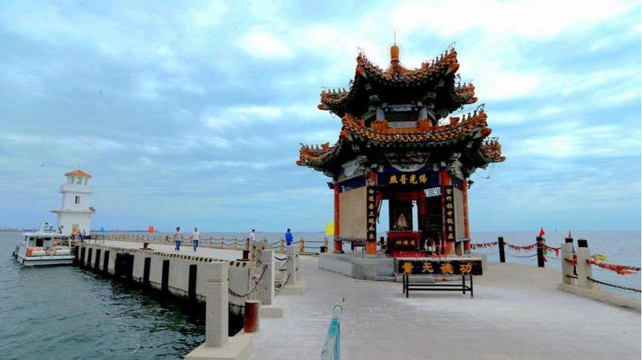 秦皇岛现罕见带状海市蜃楼