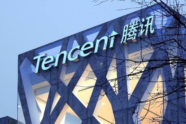 腾讯桌球瞄准器加长辅助怎么用？