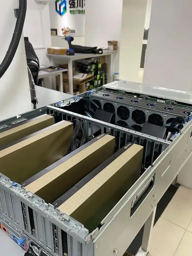 元脑服务器：智能科技的革新者