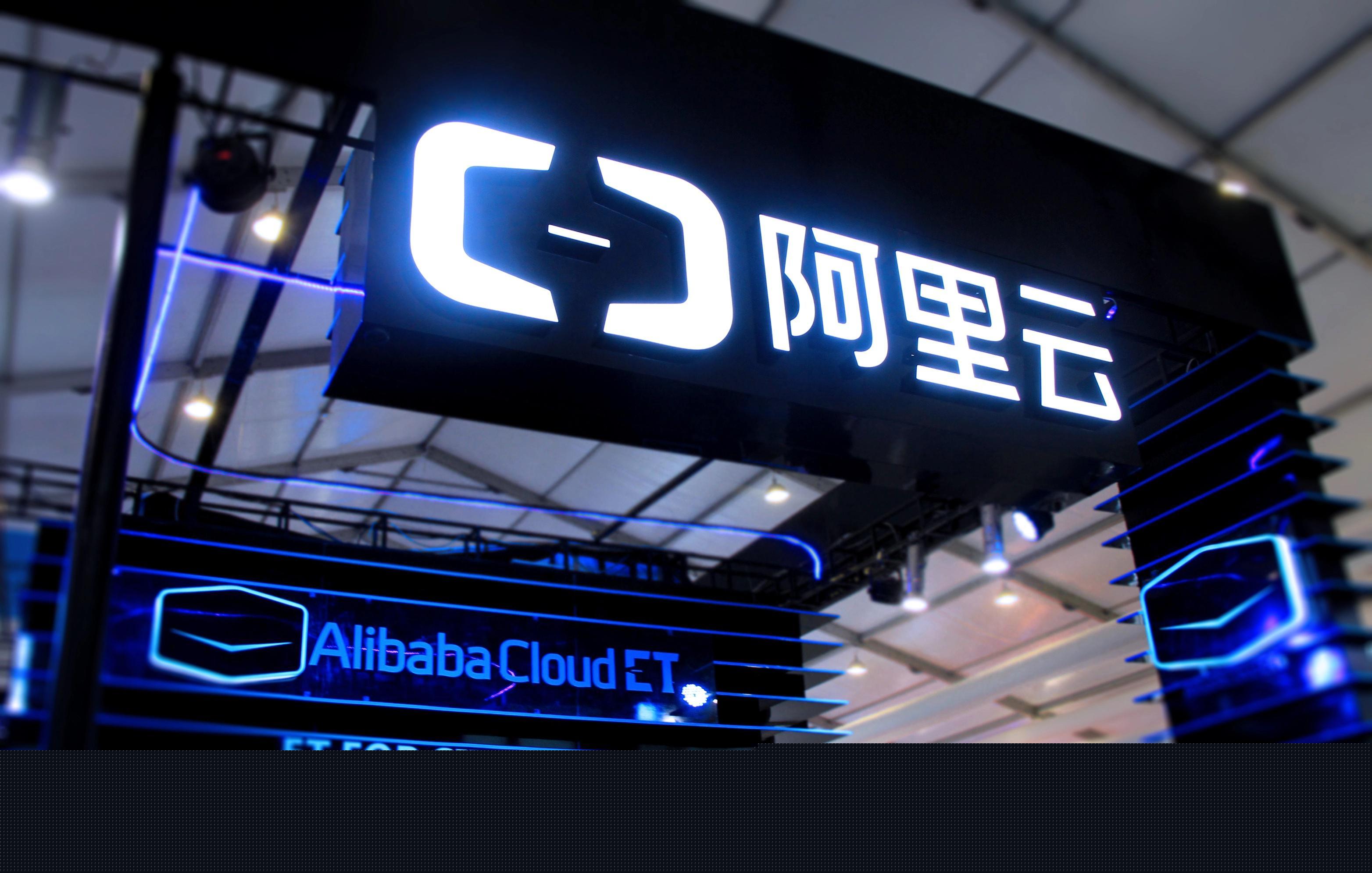 云服务器年度租赁价格与小程序开发：划算的选择